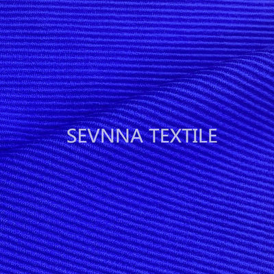 Eco réutilisé a nervuré le maillot de bain de solidité de la couleur élevée en nylon de tissu de vêtements de bain