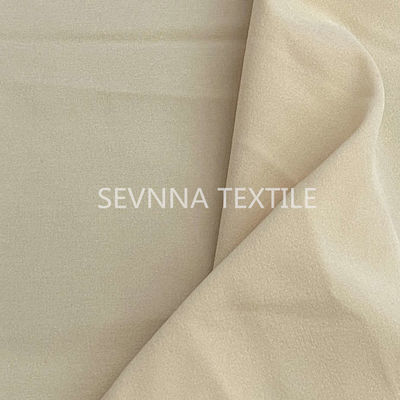 La fibre de Repreve a réutilisé des dames de tissu de vêtements de bain échouent le maillot de bain d'usage