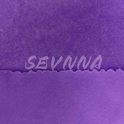 82% polyester recyclé 18% tissu spandex