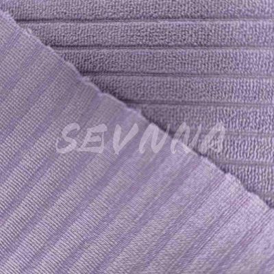 Le tissu de polyester recyclé: une alternative verte à la mode durable