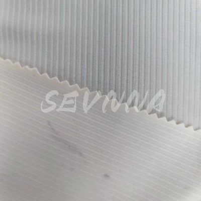 Séchage rapide Eco-friendly Vêtements de bain recyclés Tissu Neutre sexe Respirable 260gm Parfait pour la plage et la piscine
