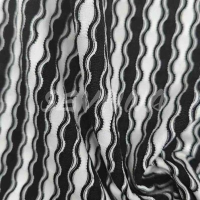 Le tissu spandex en polyester est une solution polyvalente pour votre collection de vêtements