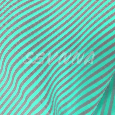 Densité de polyester recyclé double tricot Tissu doux Confortable pour les vêtements d'été/automne