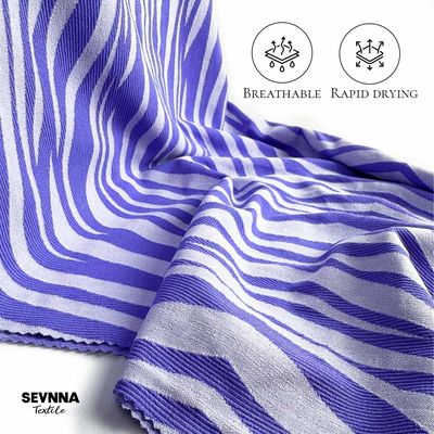 Tissu polyester spandex durable avec une grande étirement et une résistance à la couleur de 2 à 5 degrés