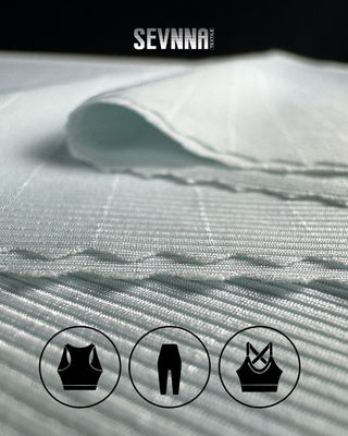 68% COLD Nylon RB 3% Nylon 29% Lycra Détails du matériau en tissu Lycra recyclé pour des vêtements durables et confortables