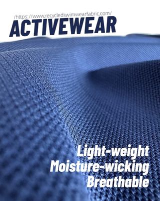 230 grammes de tissu en spandex de polyester Résistance à la couleur de 2 à 5 degrés pour les vêtements de performance