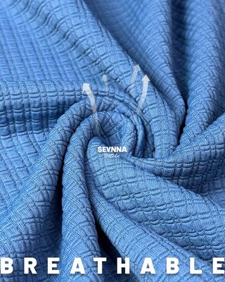 Restez au frais et à l'aise avec notre tissu de vêtements de yoga respirant et flexible