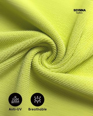 Tissu de soutien-gorge de sport haut de gamme de 180 cm de largeur 285 gm de poids et 93% de polyester recyclé + 7% de spandex pour un soutien-gorge de gym de haute performance