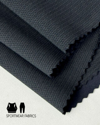 Tissu de vélo durable de 230 gm de poids 132 cm de largeur et résistant à l'humidité pour les vêtements de vélo haute performance