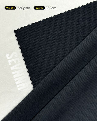 Tissu de vélo durable de 230 gm de poids 132 cm de largeur et résistant à l'humidité pour les vêtements de vélo haute performance