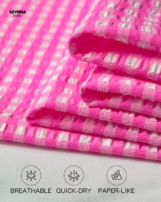 Tissu de maillot de bain recyclé avec 48% de nylon 46% de polyester 6% de spandex 120-130 cm de largeur et 170 gm de poids pour un maillot de bain durable
