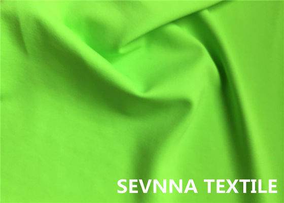 Tissu circulaire teint de satin de polyester de Knit, tissu vert clair de crêpe de polyester