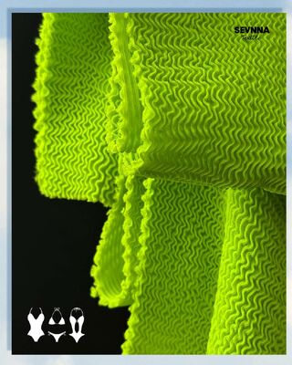 270 gm Tissu en polyester recyclé résistant aux rides pour applications circulaires en tricot