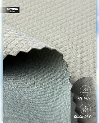 260gm Tissu double tricoté de style jacquard en polyester recyclé pour des produits textiles confortables et durables