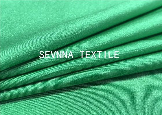 Estimation élevée de Wicking Upf de couleur de fibre de Repreve d'humidité micro simple solide de tissu pour le maillot de bain courant fait sur commande de singulets