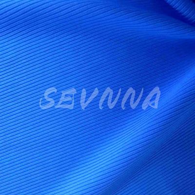 Faible poids 130 cm large 84% polyester recyclé 16% spandex Tissu de maillot de bain écologique