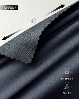 Tissu de vélo durable de 230 gm de poids 132 cm de largeur et résistant à l'humidité pour les vêtements de vélo haute performance