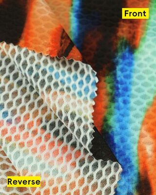Tissu spandex polyester de couleur personnalisée offrant un grand choix compétitif pour les vêtements d'extérieur, les sous-vêtements et les vêtements de mode
