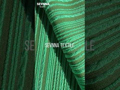 Le yoga écologique et durable utilise du tissu pour la pratique consciente